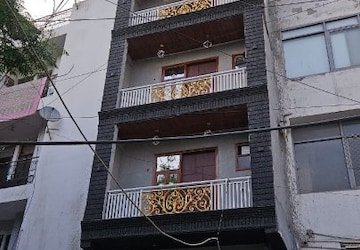 6+ BHK House for Sale in Sunder Nagar, Delhi