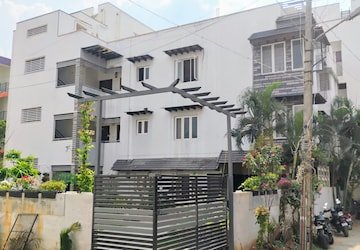 3 BHK House for Sale in Rajokri, Delhi
                
                    See on Map