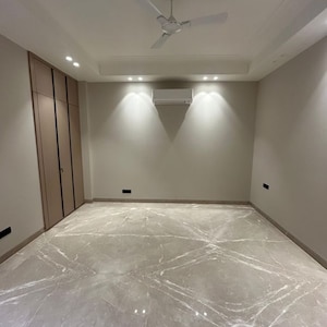 6+ BHK House for Sale in Vasant Vihar, Delhi