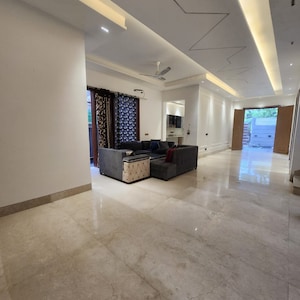 5 BHK House for Sale in Saket, Delhi